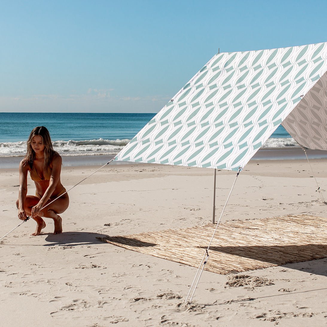 Beach Tent - BEACH TENT The Iconic - Byron Bay Beach Life
